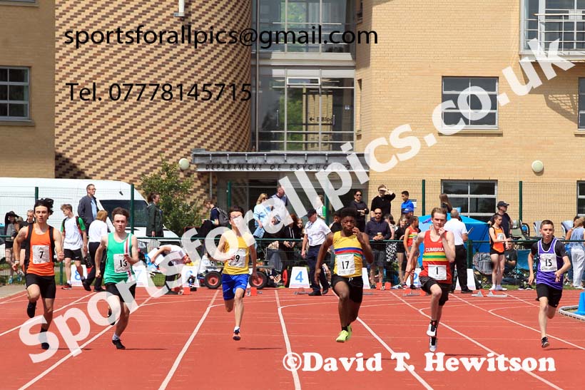 Mens U-17s and Boys U-15s 100 metres, 2022 Northern Inter Counties U17s and U15s Track and Field, York, Thursday, June 2nd. Photo: David T. Hewitson/Sports for All Pics